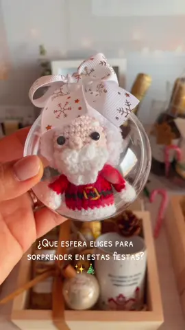 Sorprende esta navidad con regalos únicos: esferas navideñas con amigurumis ✨♥️ #amigurumi #amigurumis #navidad #navidadentiktok #tejidosacrochet #crochetersoftiktok #crochet #santaclaus #muñecodejengibre #tejidosnoni 