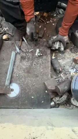 Te enseño como quitarle la polea ah este tipo de alternadores si no tienes la herramienta adecuada #cobre #metales #chatarra #paratiiiiiiiiiiiiiiiiiiiiiiiiiiiiiii #fyp 