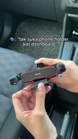 kan senang kecik camni, bole tukar2 position. takde kesan kotor dah #phoneholder #caraccessories #phoneholderkereta #axiax 