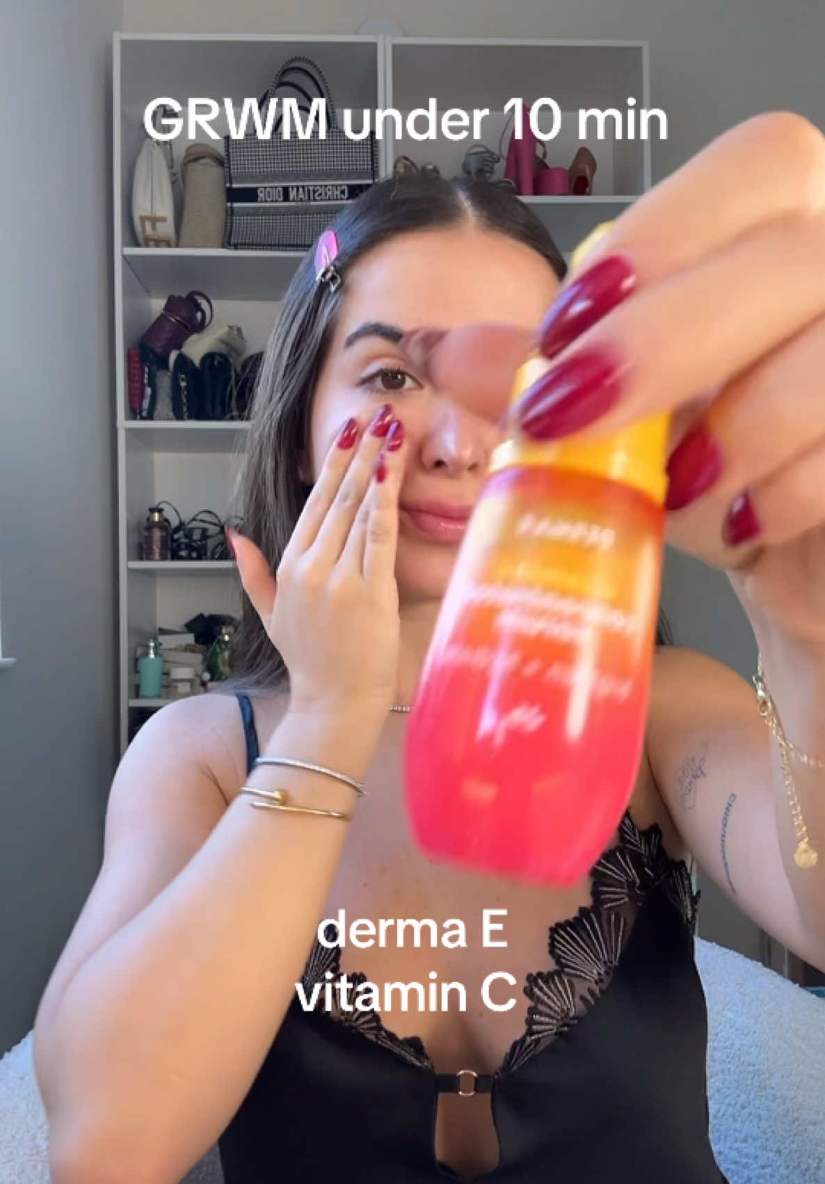 Grwm under 10 minutes ✨👌 #quickgrwm #arreglateconmigoparasalir #arreglateconmigodiario #dailygrwms #makeuptutorial #everydaymakeup #dermaeskincare #kosascosmetics #milkcosmetics #dibsbeauty #lancomelipgloss #macwhirl 