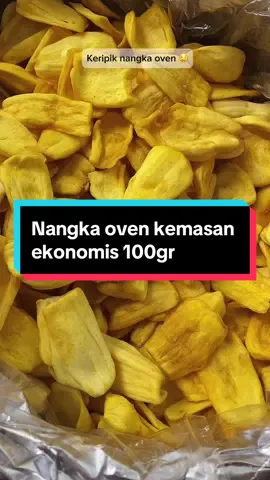 Sekarang sudah ready ya, untuk Keripik buah nangka oven kemasan ekonomis 100gram 🤤 Bisa langsung di gercepin ya bund 😍 #nangkaoven #keripiknangkaoven #keripikbuahnangka #fyp 