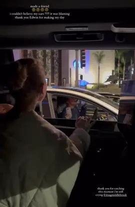 Ariana Grande singing 