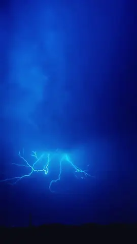 Blue thunder slowed ⚡️              #slowed #beautiful #nature #dark #thunder #blue #genuine #fyp #night #bluethunder #sky 