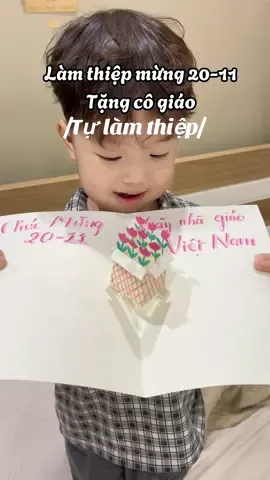 @Nhật Ký Sườn Sóc 🍖🐿️ Cách làm thiệp đơn giản và đặc biệt ba mẹ lưu lại làm cho con đi tặng cô giáo 20-11 sắp tới nhé 💕🎀 idea Liam  #suonsochomie #nhatkysuonsoc #conlasuonthui #dailyvlog #mevabe 