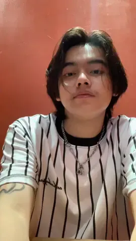 yg panas kalungin kulkas ae wkwk