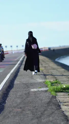 boots from: Zannat'S Islamic wearhouse (Facebook page)