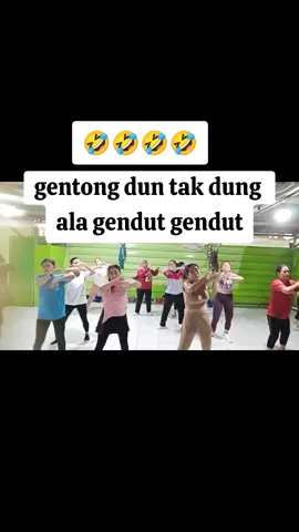 boleh nemu soundnya🤣 #efyepe #lucu_ngakak  #soundlucu #senam 