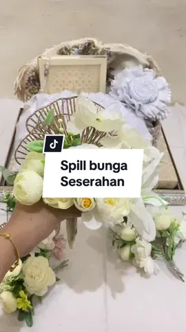 Membalas @Mitaa bunga yang sering ditanyain nihh udah aq spill ya kak #boxseserahanakrilik #boxseserahan #kotakseserahan #bungaseserahan #bungaartificial #bungaseserahanmurah #seserahanpernikahan #seserahanpernikahan #spillseserahan #hiasseserahan #seserahan #tutorialseserahan 