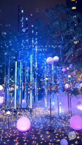 今年のイルミの中で一番綺麗な場所だと思う。本当に素敵だった🌃🫧💙 #イルミ #六本木 #六本木ミッドタウン 