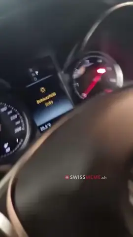 Definitiv defekt🤕 Instagram: Swissmeme