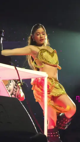 Aiah fancam 🫡   GRAND BINIVERSE DAY 1 #BINISlaysAtAranetaColiseum #GrandBINIverse @bini_ph @bini_aiah #aiah #bini 