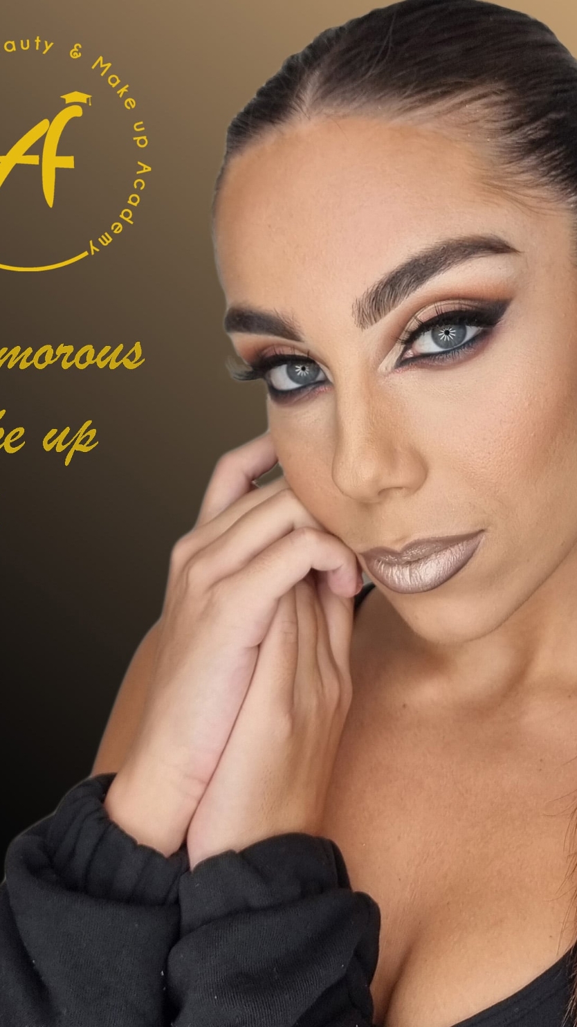 #privateseminar #makeupschool #maluwilz #beauty #seminar #tetorialmakeup #professionalmakeupartist @fotiniagelopoulou @malu_wilz_hellas 