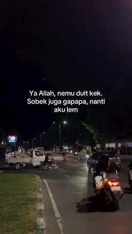 ya Allah nemu duit kek berapa aja dah jadi yang penting Nemu😅😢#sadvibes #statuslucu #bismillahfyp #fyppppppppppppppppppppppp #storytime #katakata #katakatastorywa_ 