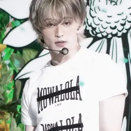 hope his stylists puts him in specs more often PLEASEEE #mark #markedit #marklee #nctdream #nct127 #nct #nctedit #kpop #fyp #kpopedit #markleeedit #marknct 