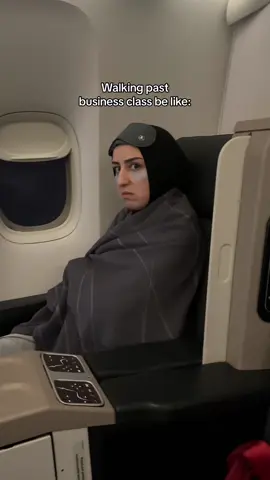 It really be like that 😅 #muslimcouple #husbandwife #businessclass 