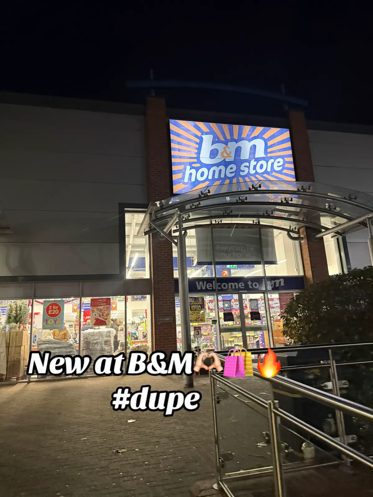 #bandm #bandmhaul #haircare #dupe #bandmdupe #fyp #foryou #christmas #christmaspresents #christmasstockingfillers #shopping #newin #cheapproducts #newproducts #makeup #beauty #skincare #shampoo 
