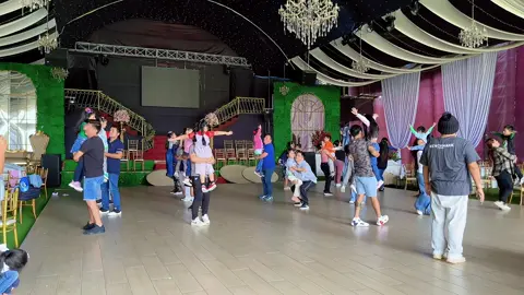 Ensayo -Coreografia  #promocion #2024 #adiosinicial #5añitos #niñosdefé ✨ #teesperaba #carlosrivera 🎶🤴👸