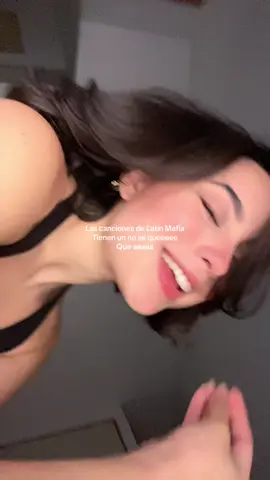 Pero me estoy acabando es mi favorita del album definitivamente #latinmafia #todoslosdiastodoeldia #fyyy 