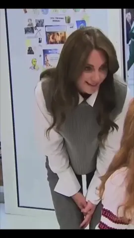 Visit  #princess #princessofwales #catherineofwales #catherinemiddleton #princewilliam #prıncewıllıamofwales #princeandprincessofwales #princegeorge #princesscharlotte #princelouis #princeandprincessofwales 