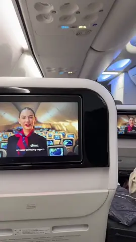 Welcome aboard ✈️🙌 #airlinevideos #thisfeeling #fyi #aeromexico #takeoff #aviation #LIVE  
