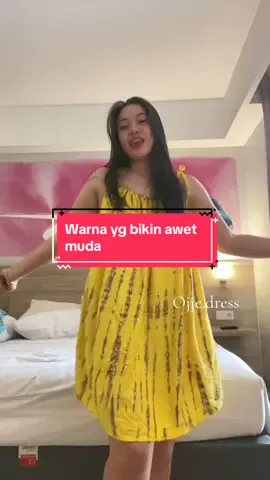 Kuningnya bikin eh oh eh oh #minidress #dasterwanita #dasteryukensi #dastercantik #dasterjumbo #dasterbali 