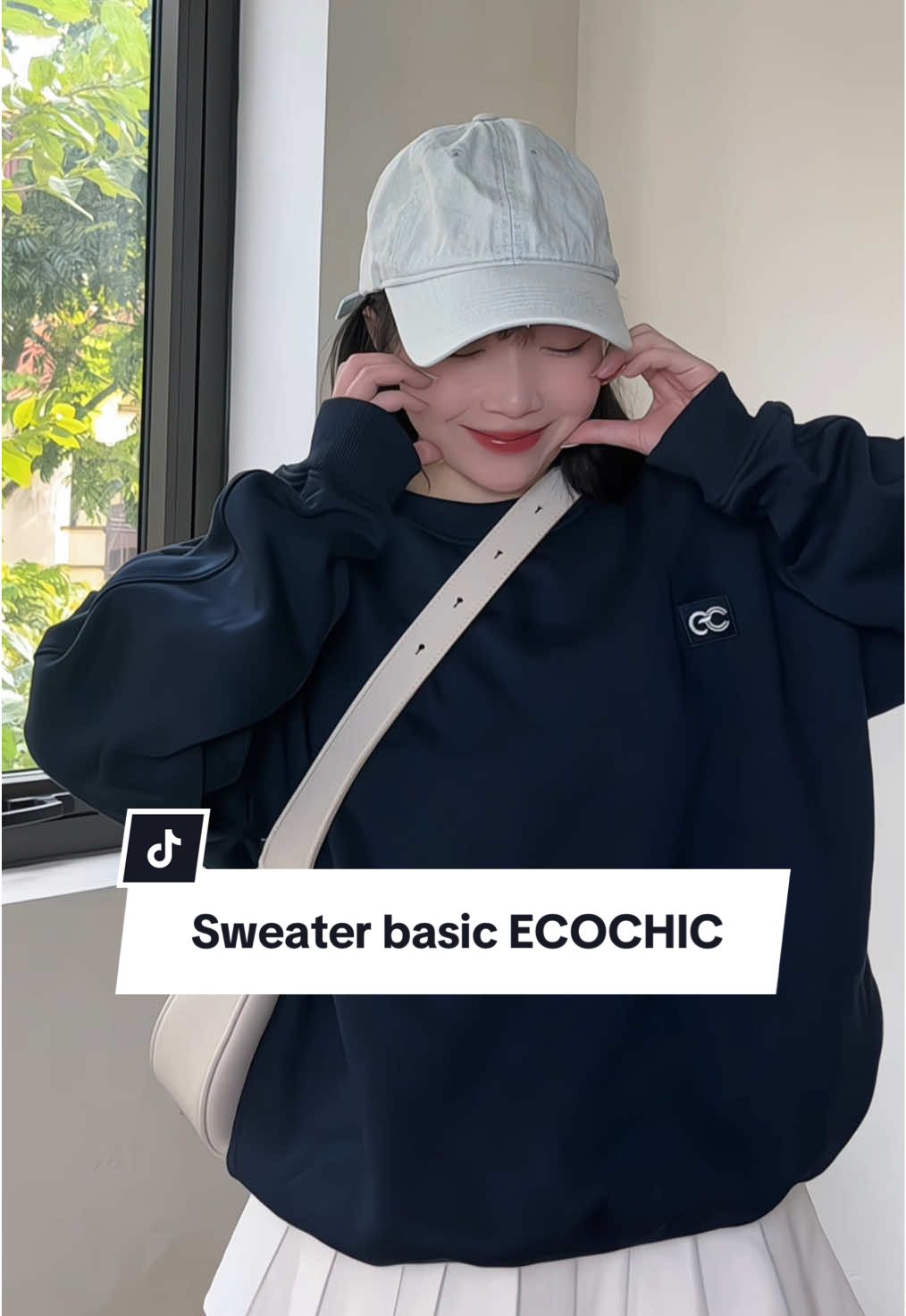Mùa này phải sắm liền em sweater nhà ECOCHIC thôi mng oi 🥰 #fyp #ecochic #ecochicvn #thoitrang #sweater #xuhuong 