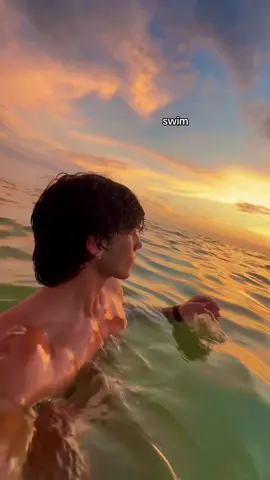 swimmin #fyp #foryoupage #foryou #viral #sunset #GlowUp 