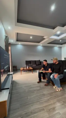 Yo no sé para qué me piden ayuda , y luego les ayudo y no les gusta