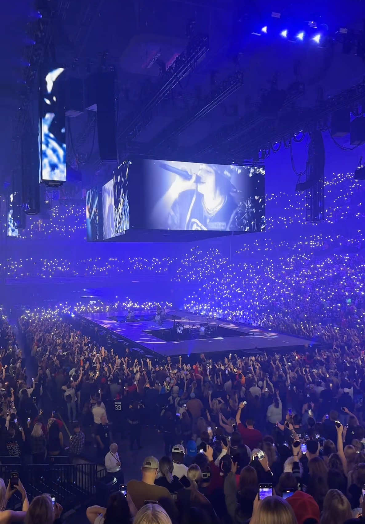 POV: im in love😭 @BILLIE EILISH #hmhas #fyp #billieeilish #loml #omahanebraska 