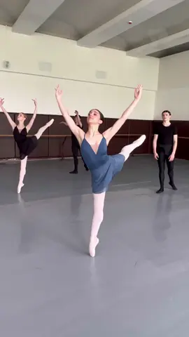 #ksbc #ballet #балет #балеткиїв #балетукраїна #balletdancer #ballettok #balletcore #balletclass 