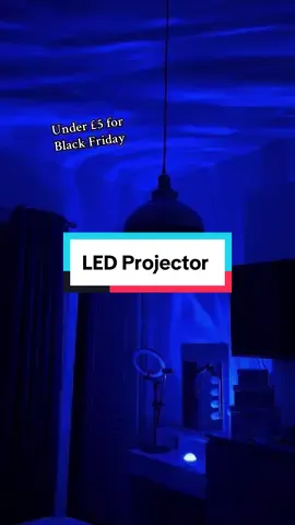 I actually can’t believe for the price of this it gives off such a good effect!!! This one is my favourite 😍😍 #projection #light #tiktokmademebuyit #blackfriday 