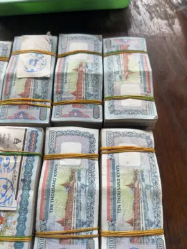 ငွေရှိမှလူရာဝင်တဲ့ခေတ်မှာ ငွေမရှိရင် လူရာမဝင်ဘူး ငါ့ကောင့်ရေ#မပြည်စုံတဲ့ဘဝလေးမို့မျက်နှာငယ်ရတယ်😔 #လှပနေမူကြီး🙄🥰🥰🥰 #ချစ်တဲ့စိတ်လေးနဲ့ကြည့်ပေးပါနော်😘😘😘😘 #မင်းတို့ပေးမှ❤ရမဲ့သူပါကွာ😣 