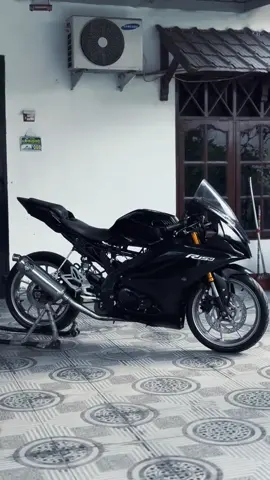 #r15 