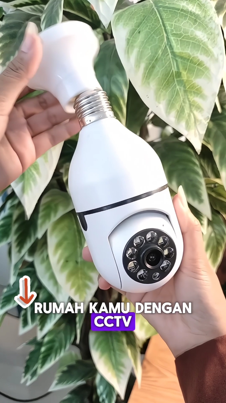 ini bukan sembarang cctv.. cctv ini adalah cctv Bohlam yang bentuk nya bisa menyerupai bohlam lampu yang bisa bikin maling terkecoh, pantau lewat hp bisa secara jarak jauh serta ada fitur keamanan anti maling seperti deteksi gerak dan alarm sehingga cocok buat keamanan rumah. #cctv #cctvbohlam #cctvpantaulewathp #cuantanpabatas #gebyarbelanjanovember 