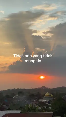 Tidak ada yang tidak mungkin jika Allah berkehendak.. “kun fayakun”  #bismillahfypシ #guruilhamhumaidikalsel #ustadilhamhumaidi #quotesislam #ceramahislam #kunfayakun 