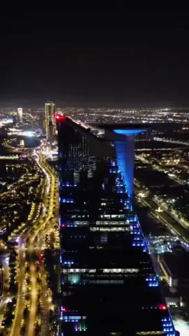 جدة - المملكة العربية السعودية Ladies amd gentelmen welcom to Jeddah وين نروح في جدة اماكن سرية في جدة أماكن حلوه في جده بنات جدة شباب جدة جده الآن جدة في الليل اماكن حلوه في جده للمراهقين #viral #جدة_الان #كورنيش_جدة #5iali 