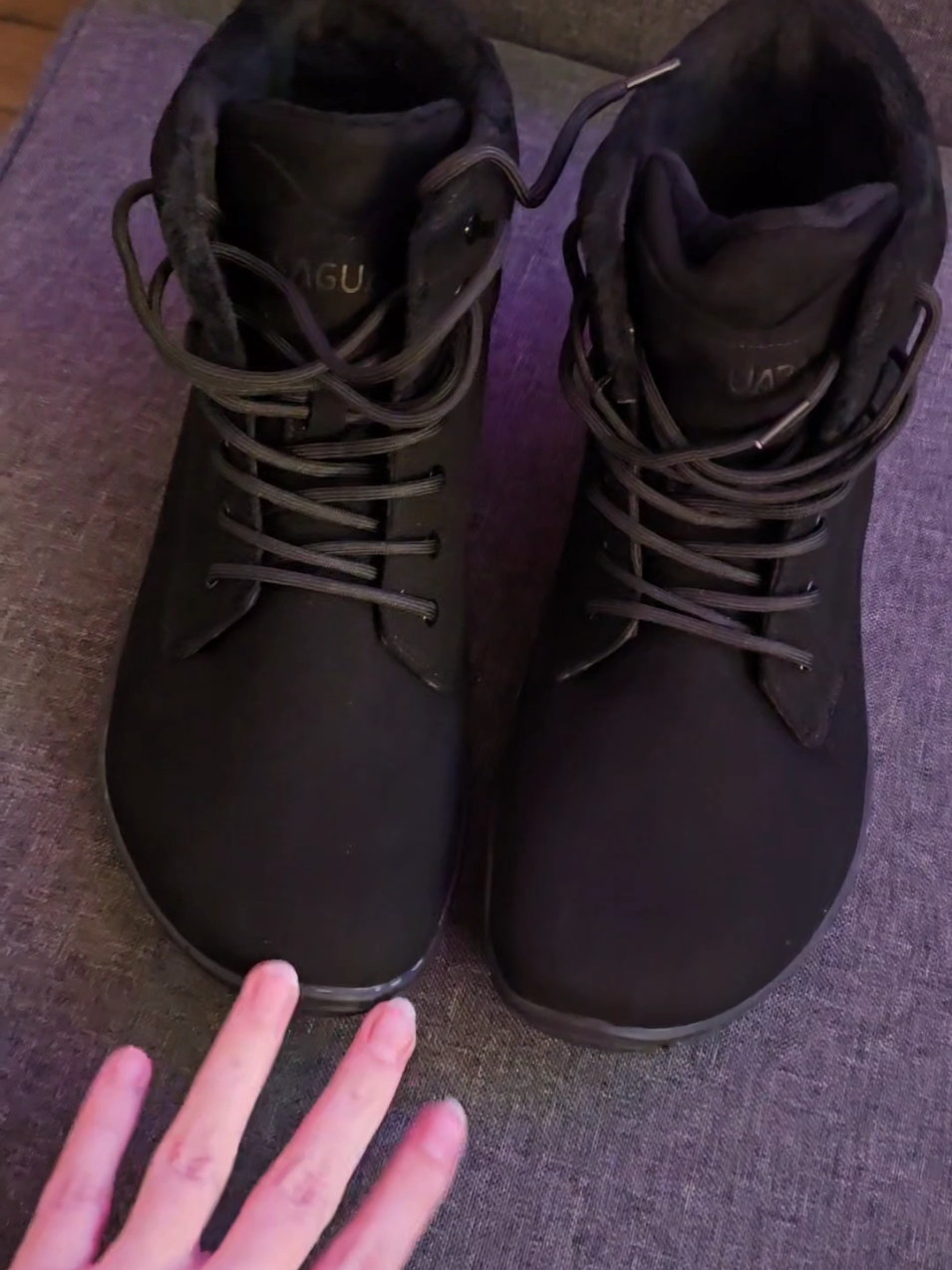 barefoot boots!!! so comfy and warm get em before it snows 🌨 #barefoot #boots #barefootshoes #bootseason #winter #mensfashion #womensfashion #men #women #fashion #mens #womens #shoes #cold #coldweather #blackfriday #blackfridaydeals #blackfridaysale #christmas #christmasgift #christmasgiftideas #christmastiktok #winter #holiday #holidaycountdown #holidays #holidaytiktok #gift #giftideas #giftideasforher #giftideasforhim #giftideasforfriends #givewithallyourheart 