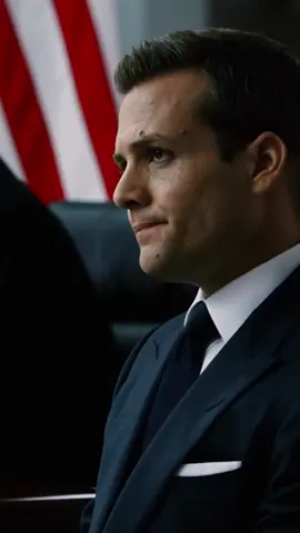 se você demonstra que se importa eles pisam #netflix #suits #suitsnetflix #harveyspecter 