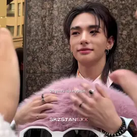 he just wanted the plushie #fyp #skz #straykids #hyunjin 