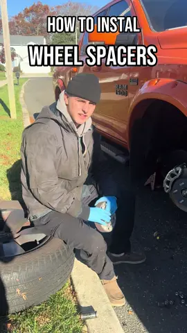 How to install wheel 👍  #mobilemechanic #reels #automotive #mechanic #cars #explore #explorepage #carculture #mechanicmemes #mobile #mechanic