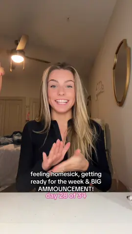 whos excited🤭 #homesick #collegelife #collegegotmelike #fomo #relatable #fyp #collegestudent #homefromcollege 