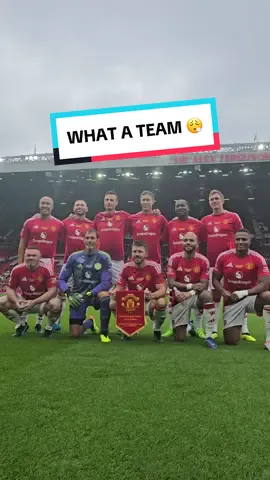 Some team we had for #MULegends 😮‍💨🏟️ #ManUtd #ManUtdLegends #ManUtdFoundation #ManchesterUnited #MUFC #OldTrafford #TheatreofDreams #FootballTok #FootballLegends #Carrick #Rooney #Berbatov #Valencia #Fletcher 