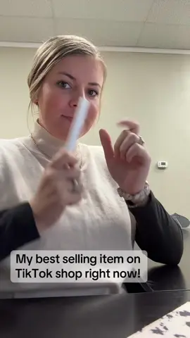 This is a good gift for anyone in your life and its so dang addordable!  #tiktokshop #tiktokshopblackfriday #tiktokshopcybermonday #tiktokshopfinds #affordable #affordablegifts #christmasideas #bestseller 