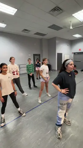 teaching teens be like… 🤗🤗🤗 #dance #hiphop #xtremehiphop #xtremefam #fypシ゚viral #xtreme #danceteacher #allstars #teens 