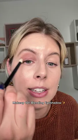 Eyeshadow can be hard, but small technique changes make a big difference @Sigma Beauty @rephr #eyeshadow #blending #makeup101 #easyeyemakeup