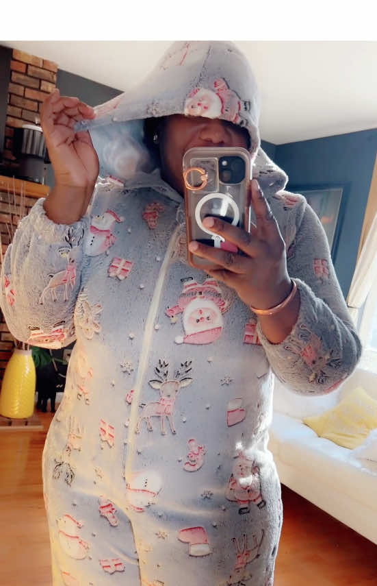 Plus size Christmas, hooded pajamas#onsie #pjs #pajamas #pajamaset #SuperBrandDay #giftguide #viralvideos #viral_video #tiktokshopholidayhaul #tiktokshopcybermonday #tiktokshopholidaydeals #tiktokshopblackfriday #blackfriday #giftsforhim #giftsforher #cybermonday #tiktokmademebuyit #fy #fypagetiktok #creatorsearchinsights #TikTokCreatorSearchinsightsincentive #spotlightfinds