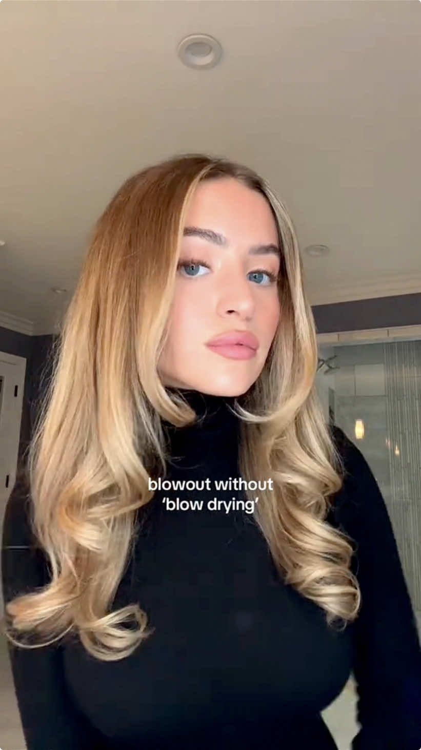 @Olivia Chatfield’s all-time favourite hot brush is ghd rise, the everyday hair essential.  Why you’ll love it too: 🖤 superior volume and bounce from root to ends 🖤 creates waves, curls and flicks effortlessly 🖤 suitable for any hair length and type 🖤 maintains optimum dry styling temperature of 185°C 🖤 lightweight design with a sleek tapered handle for ease Get it now for 20% off in our #blackfriday sale. 