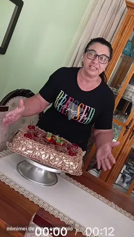 Fiz bolo pro meu filho anti cristo 22 #yuri22 #clipe