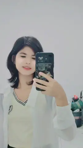 #လာအိုရောက်ရွှေမြန်မာ🇱🇦🇲🇲 #မြင်ပါများပီးချစ်ကျွမ်းဝင်အောင်လို့🥰🤭 #ပါးဖောင်းဖောင်းလေးဆိုဘယ်လိူနေမလဲ😁 
