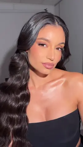 Glamorous #makeup 💄 by @syaybeauty  @Armani beauty @chanel.beauty @Diorbeauty @Iconic London @Charlotte Tilbury @Pat McGrath Labs @Patrick Ta Beauty @Chrisappleton1 @Color Wow Hair 